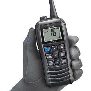 جارمن لاسلكي بحري GARMIN VHF 115i Marine Radio