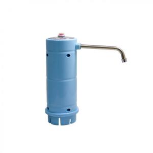 مضخة مع ماسورة قابلة للفك