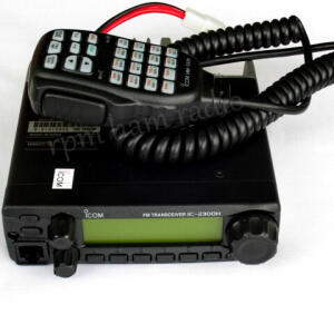 جهاز ايكوم / ICOM IC 2300 مع القاعدة والأنتل